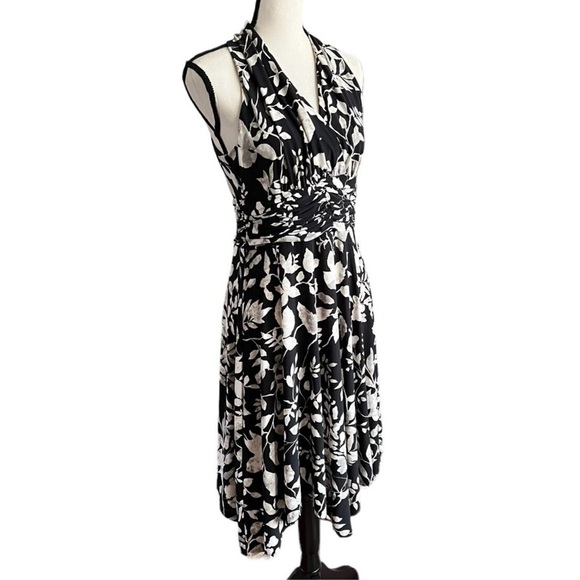 Evan-Picone Dress Black & Cream Floral Fit & Flare Halter Style Size 8P - Picture 1 of 11